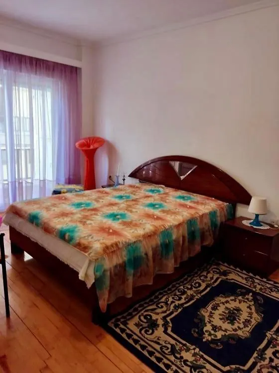 Marys House , Lovely 2-Bedroom Apartment Thessaloníki