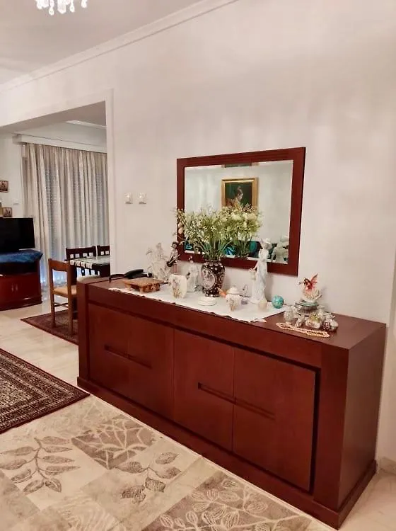Marys House , Lovely 2-Bedroom Apartment Salonic Grecia